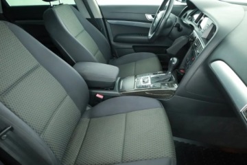 Audi A6 C6 Limousine 2.4 V6 24V 177KM 2007 Audi A6 2.4, Serwis ASO, Automat, Navi, Klima, zdjęcie 6