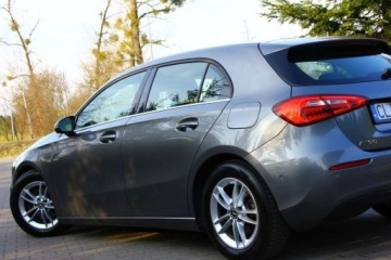 Mercedes Klasa A W177/V177 Hatchback 1.3 160 109KM 2020 Mercedes-Benz Klasa A A160 1.3 Benzyna Style I Wlasciciel Serwis Auto Bezw, zdjęcie 8