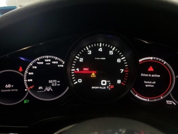 Porsche Cayenne III 2023 Porsche Cayenne 2023, 3.0L, 4x4, COUPE, porysowany lakier 3.0 Benzyna 335KM, zdjęcie 10