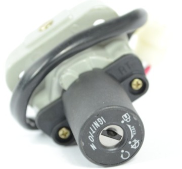 Yamaha YZF 600 Thunder Cat 96-02 ЗАМОК ЗАЖИГАНИЯ