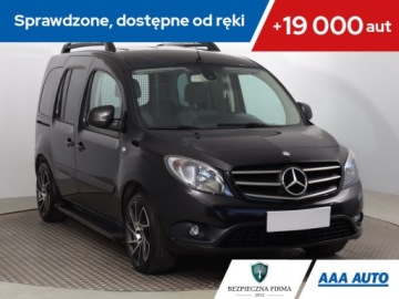 Mercedes Citan W415 Tourer 1.5 111 CDI 110KM 2017 Mercedes Citan 111 CDI, Navi, Klima, Parktronic