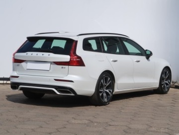 Volvo V60 II  2020 Volvo V60 B4, Salon Polska, Serwis ASO, Automat, zdjęcie 4