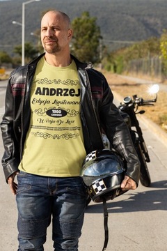 ПЕРСОНАЛИЗИРОВАННАЯ МУЖСКАЯ ФУТБОЛКА В ПОДАРОК ​​ANDRZEJ