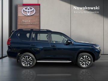 Toyota Land Cruiser VII Terenowy 5d 2.8 D-4D 204KM 2022 Toyota Land Cruiser LC 2.8 D-4D Invincible VII (20, zdjęcie 26