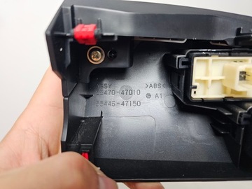 PANEL PŘEPÍNAČ DEKORACE LIŠTA TOYOTA PRIUS IV