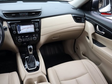 Nissan X-Trail III Terenowy Facelifting 1.7 dCi 150KM 2019 Nissan X-Trail 1.7 dCi, Salon Polska, Serwis ASO, zdjęcie 7