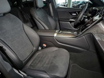 Mercedes GLC C254/X254 Coupe 2.0 300 258KM 2026 GLC Coupe 300 4-Matic AMG Line 2.0 (258KM) 2026, zdjęcie 5