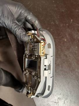 LAMPA POLSTROVÁNÍ MITSUBISHI COLT Z30