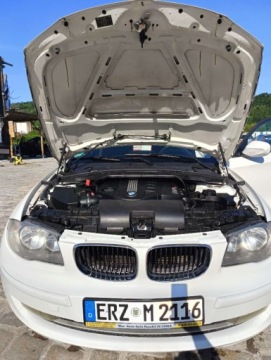 BMW Seria 1 F20-F21 Hatchback 5d 116d 116KM 2011 BMW Seria 1 BMW Seria 1 2.0 Model 116d 2.0diesel 116KM 2.0 Diesel 116KM, zdjęcie 9