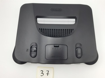 КОНСОЛЬ NINTENDO 64, ЕВРОПЕЙСКАЯ ВЕРСИЯ, ЧЕРНАЯ + ОРИГИНАЛЬНЫЕ АКСЕССУАРЫ