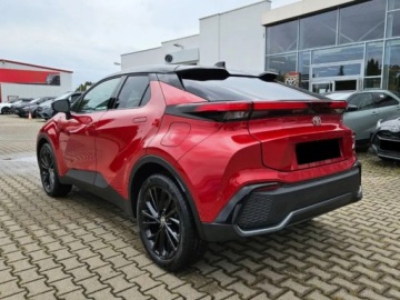Toyota C-HR II SUV Plug-In 2.0 Hybrid Dynamic Force Plug-in  223KM 2026 Od ręki - GR Sport 2.0 Hybrid Dynamic Force Plug-in 223KM | Kamera 360!, zdjęcie 2