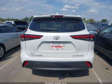 Toyota Highlander III 2022 Toyota Highlander Limited 2022 3.5l 3.5 Benzyna 295KM, zdjęcie 3