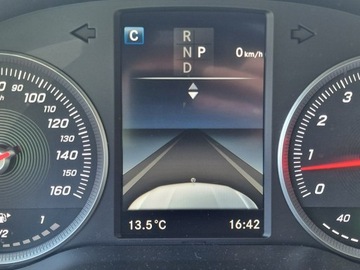 Mercedes GLC C253 Coupe 2.0 300 245KM 2017 Mercedes GLC 300 2.0Turbo 240 KM Coupe, 4-Matic,, zdjęcie 12