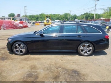 Mercedes Klasa E W213 2019 Mercedes-Benz Klasa E 450 4Matic 2019 3.0l 3.0 Benzyna 362KM, zdjęcie 2