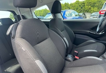 Peugeot 208 I Hatchback 5d Facelifting 1.2 PureTech 82KM 2016 Peugeot 208 2016r 1.2 Benzyna 82KM, zdjęcie 11