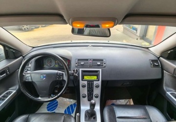 Volvo S40 II 1.6 D2 115KM 2011 Volvo S40 Volvo S40 D2 DRIVe Momentum Start-Stop 1.6 Diesel 115KM, zdjęcie 5