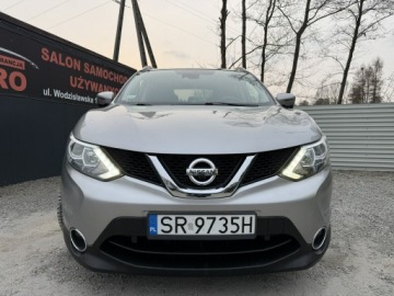 Nissan Qashqai II Crossover 1.5 dCi 110KM 2015 Nissan Qashqai Niski przebieg. Nowy Rozrząd., zdjęcie 1