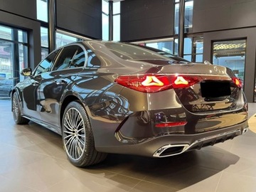Mercedes Klasa E W214 Sedan 2.0 220d 197KM 2025 E Klasa 220 d 4-Matic AMG 2.0 197KM 2025, zdjęcie 2