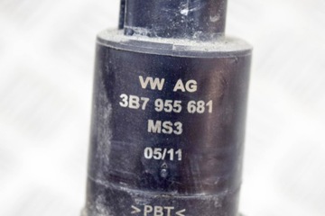 AUDI A6 C7 MOTOR PUMPY OSTŘIKOVAČŮ SVĚTLOMET 3B7955681 2011