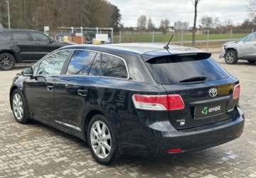 Toyota Avensis II Kombi 2.2 D-4D 150KM 2009 Toyota Avensis 2.2D-4D 150KM 2009r. auto zarejestrowane i ubezpieczone w P, zdjęcie 3