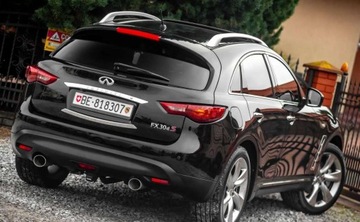 Infiniti FX II Crossover 3.0d V6 238KM 2011 Infiniti FX S 3.0d 238ps Navi Bose Bixenon 4x4 Szyberdach Radar Szwajcaria, zdjęcie 14