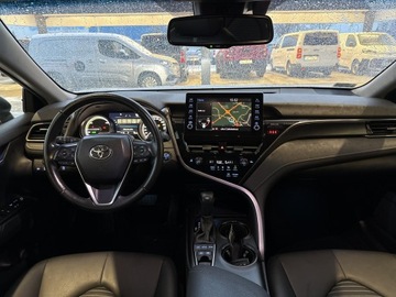 Toyota Camry IX Sedan 2.5 Hybrid Dynamic Force 218KM 2021 Toyota Camry 2.5 Hybrid Prestige CVT 2.5 Hybrid Pr, zdjęcie 8