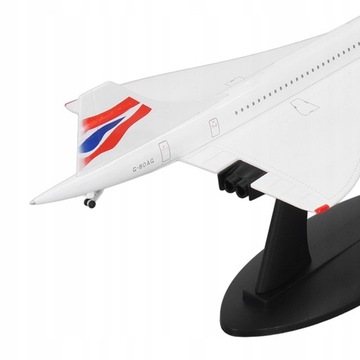 Стильная модель самолета в масштабе 1:200.