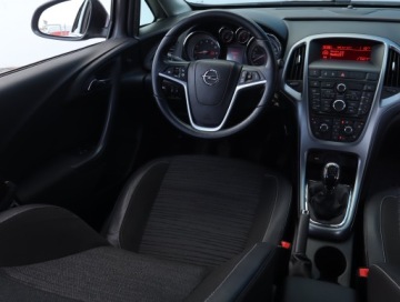 Opel Astra J Sedan 1.4 Turbo ECOTEC 140KM 2018 Opel Astra 1.4 T, Salon Polska, Serwis ASO, GAZ, zdjęcie 6