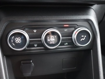 Dacia Jogger 1.0 TCe 110KM 2022 Dacia Jogger 1.0 TCe, Salon Polska, 1. Właściciel, zdjęcie 12