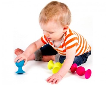 Бобо-присоски-погремушки PipSquigz Fat Brain Toy