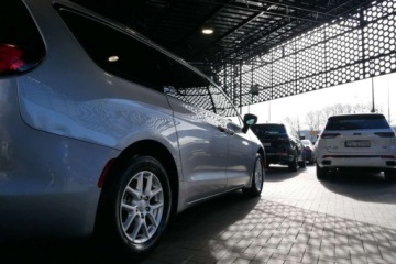 Chrysler Pacifica II 2020 Chrysler Pacifica Touring L 3.6L Pentastar V6 287KM StowN Go S Kamera 7os, zdjęcie 36