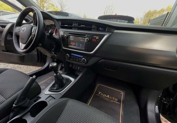 Toyota Auris II Touring Sports Valvematic 130 132KM 2014 Toyota Auris 1.6 BEZWYPADKOWA 132KM kamera gwarancja 1.6 Benzyna, zdjęcie 14