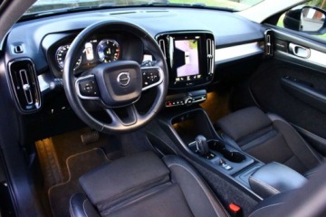 Volvo XC40 Crossover 2.0 D3 150KM 2019 Volvo XC 40 D3 150KM Panorama dachKamery 360NaviAlu 19 caliLadne Auto FV23, zdjęcie 23