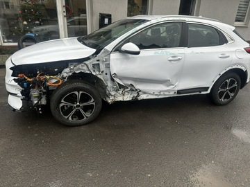 Kia XCeed PHEV 1.6 GDi Plug-in Hybrid 141KM 2022 Kia XCeed Hybryda Plug-in 50km na prądzie 2022, zdjęcie 4