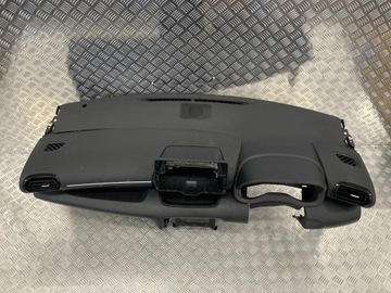 DESKA ROZDĚLOVAČE KOKPIT KONZOLA TOYOTA YARIS IV 20-