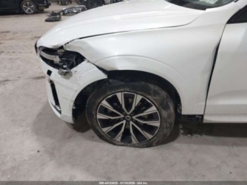 Volvo XC60 II 2024 Volvo XC 60 2024 r., 2,0L B5 CORE DARK THEME 2.0 Benzyna 247KM, zdjęcie 19