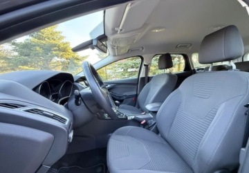 Ford Focus III Kombi Facelifting 1.0 EcoBoost 125KM 2015 Ford Focus Ford Focus 1.0 EcoBoost Titanium Benzyna 125KM, zdjęcie 16