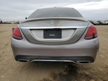 Mercedes Klasa C W205 2020 Mercedes-Benz Klasa C 2020r., 4MATIC, od ubezpieczalni 2.0 Benzyna 255KM, zdjęcie 3