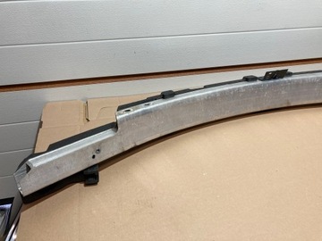 BELKA ZDERZAKA PRZEDNIEGO ABSORBER TESLA 3 III