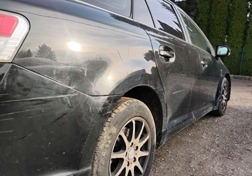Toyota Avensis III Wagon 2.0 D-4D 126KM 2011 Toyota Avensis I rej 2012r, 2.0 Diesel. Lekko przetarty prawy bok. Jezdzi., zdjęcie 21