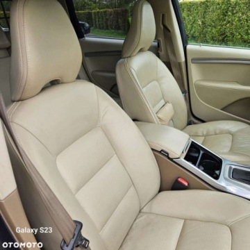 Volvo XC70 II Kombi Facelifting 2.0 D4 DRIVE-E 181KM 2014 Volvo XC 70 Volvo XC 70 D4 Geartronic Momentum 2.0 Diesel 181KM, zdjęcie 28