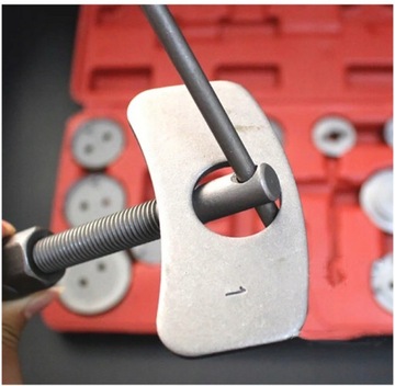 КОМПЛЕКТ РЕВЕРСОВ ДАВЛЕНИЯ ТОРМОЗНОГО ПОРШНЯ ПРЕСС-КЛЮЧ 35 шт.