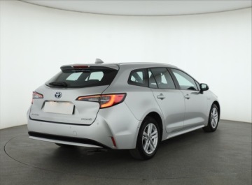 Toyota Corolla XII TS Kombi 1.8 Hybrid 122KM 2019 Toyota Corolla 1.8 Hybrid, Salon Polska, zdjęcie 4