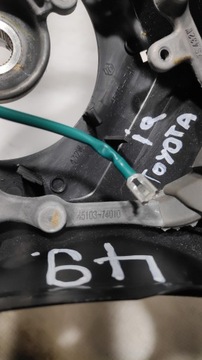 VOLANT KŮŽE TOYOTA IQ