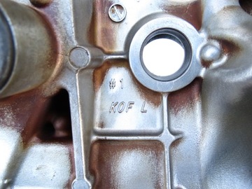KRYT VENTILU LEVÝ VOLVO XC90 I S80 II 4.4 V8