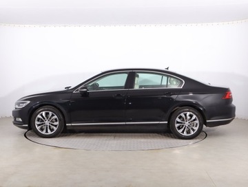 Volkswagen Passat B8 Limousine 1.8 TSI BlueMotion Technology 180KM 2017 VW Passat 1.8 TSI, Salon Polska, Serwis ASO, zdjęcie 2