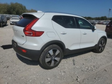 Volvo XC40 2021 Volvo XC 40 T5 Momentum, 2021r., 4x4, 2.0L 2.0 Benzyna 252KM, zdjęcie 2