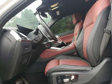 BMW X6 G06 2024 BMW X6 M60i 2024 4.4l 4.4 Benzyna 523KM, zdjęcie 7