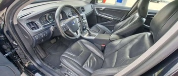 Volvo V60 I 2013 Volvo V60 Volvo V60 D6 AWD Plug-in Hybrid Summum 2.4 Hybryda Plug-in 220KM, zdjęcie 6