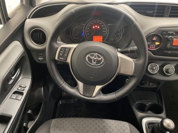 Toyota Yaris III Hatchback 5d Facelifting 1.0 VVT-i 69KM 2014 Toyota Yaris 1.0 Active III (2011-2019) Toyota Yar, zdjęcie 11